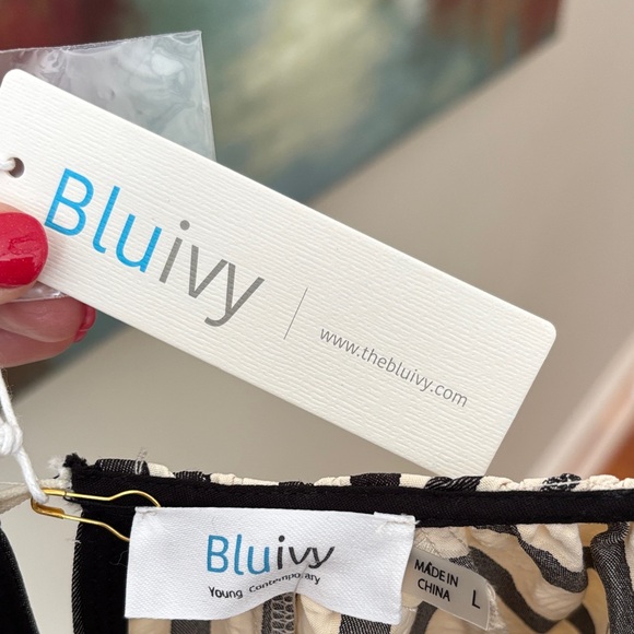 Black and White Striped Romper - Picture 3 of 7